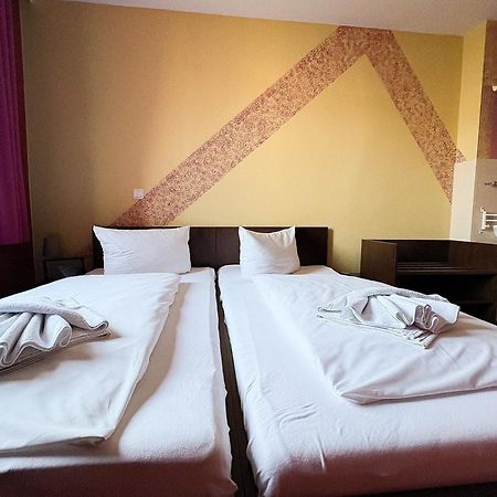 Holi City Apart Hotel Berlin Luaran gambar